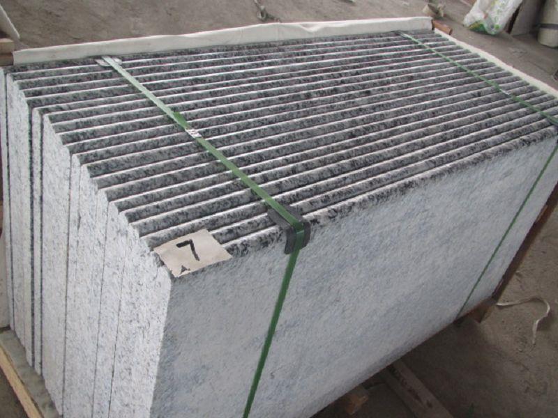 Spray white countertop more pictures (1)(001)