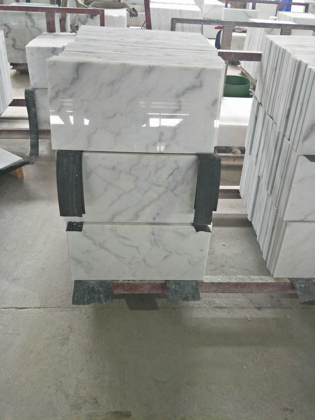 201908211636088067605