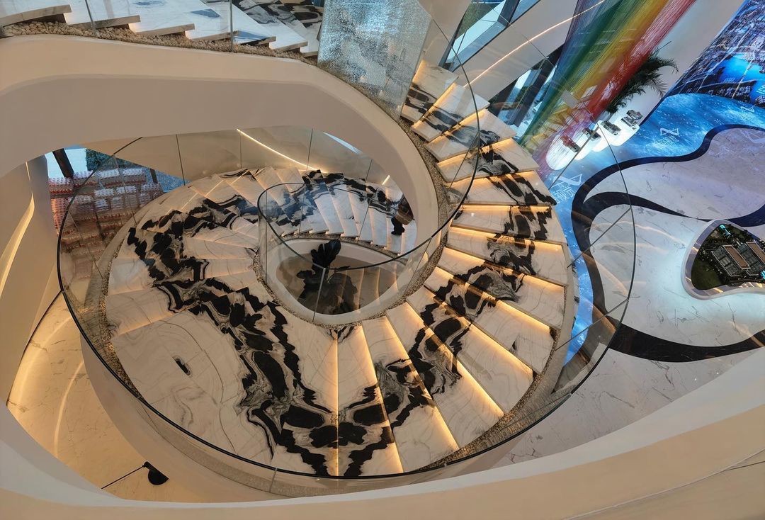 Panda White Marble mall