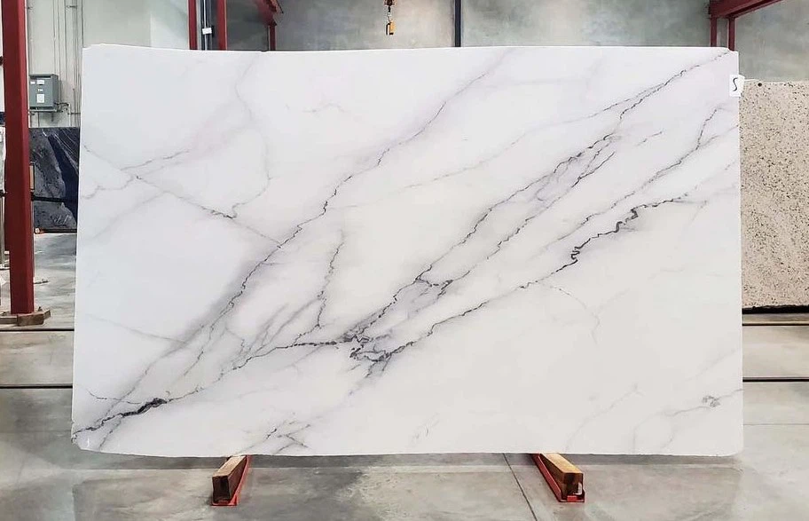 Calacatta lincoln marble slab