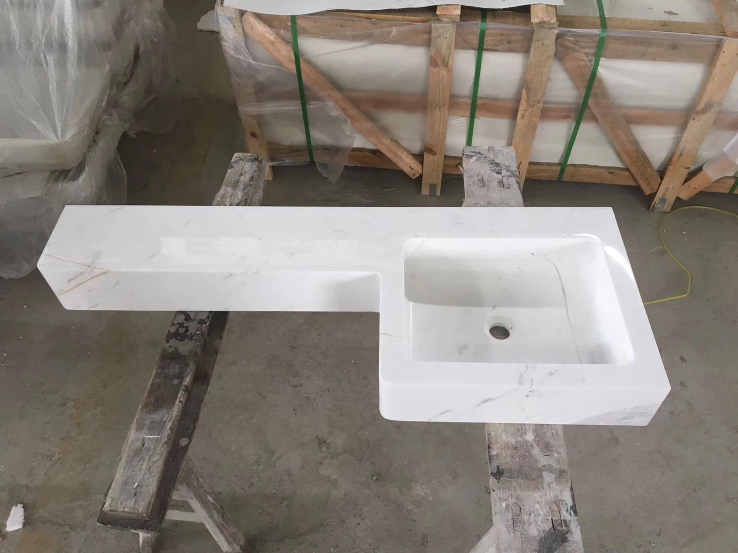 White marble sinks with different shape White marble sinks with different shape