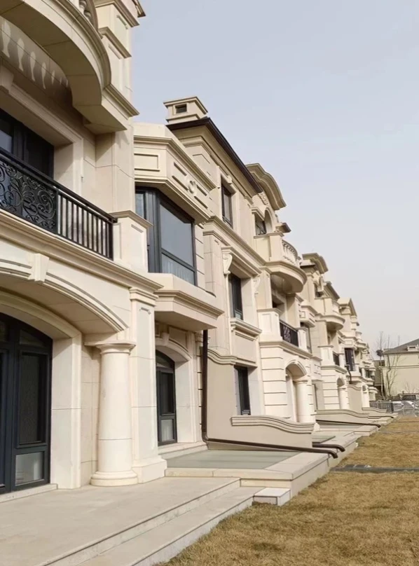 Beige Castle Limestone Tiles For Residential And Commercial Projects factory