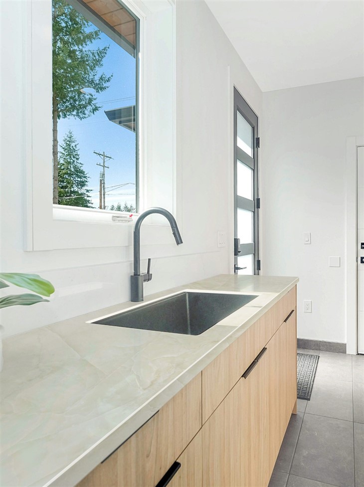 Building Material Large Porcelains Sintered Stone Boccherini Onyx Artificial Onyx high quality