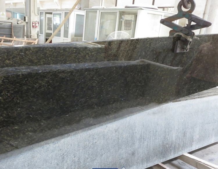 Polished-Dark-Green-Verde-Ubatuba-Prefab-Granite-Kitchentop-Countertops-Islandwebp001 Polished-Dark-Green-Verde-Ubatuba-Prefab-Granite-Kitchentop-Countertops-Islandwebp001