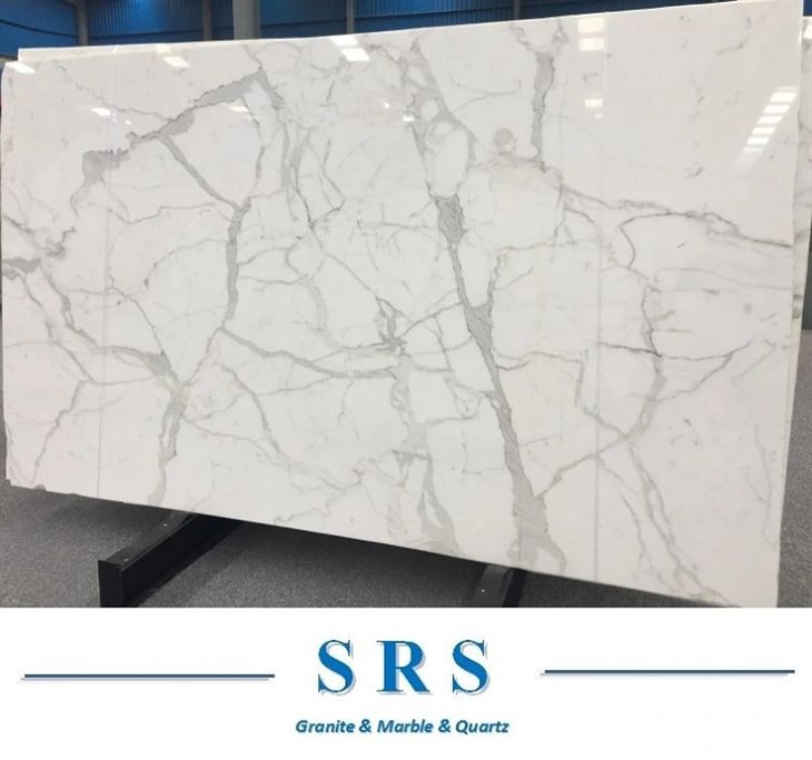 Wholesale-High-Quality-Polished-Italian-White-Calacatta-Marble-Slabs-for-Interior-Decoration.webp (2)(001)