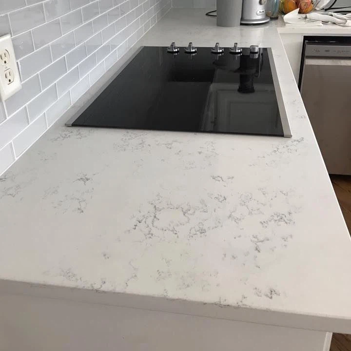 Carrara marmi quartz wall