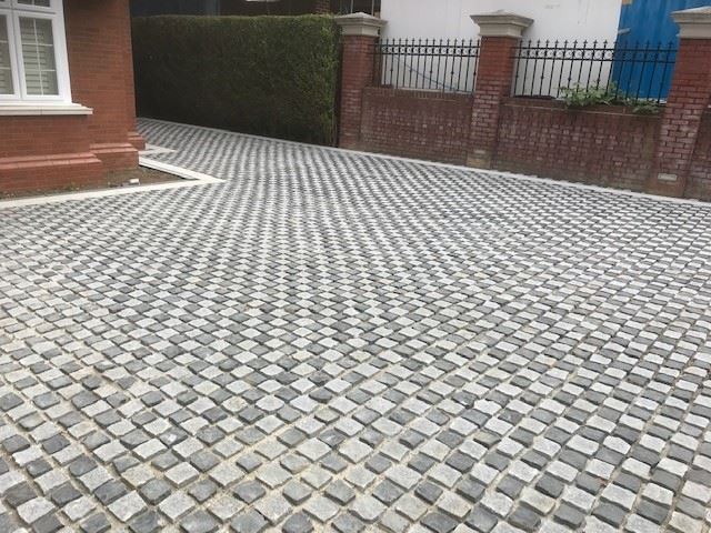 Natural Black Basalt Pavers Stone Cost